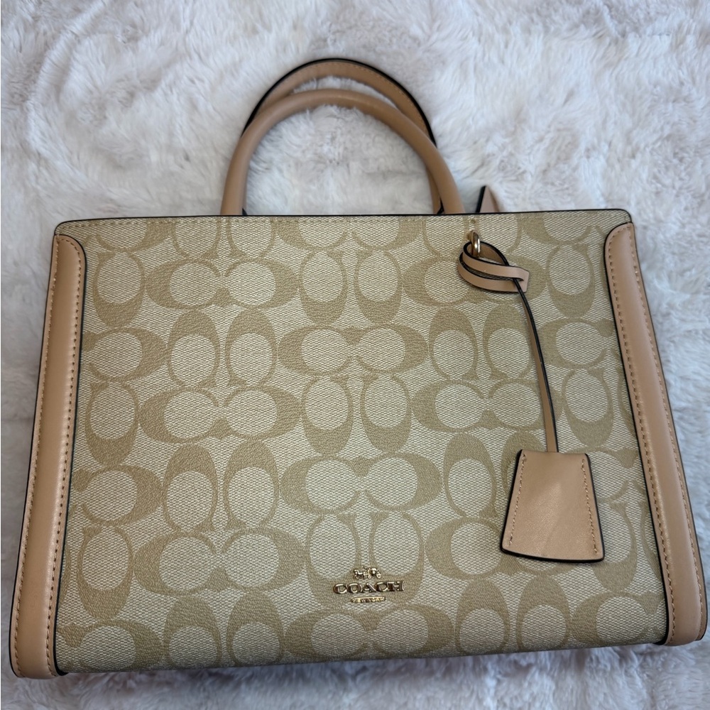Coach Snakeskin Zoe Carryall Beige/light pink Signature Bag with lock and key